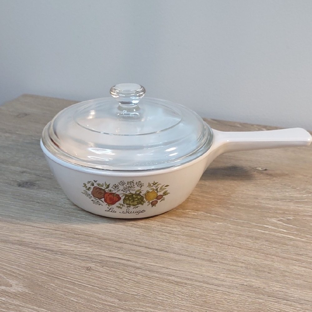 Corning Ware P-81-B La Sauge Covered 1  Pint Sauce Dish Vintage Spice O'  Life